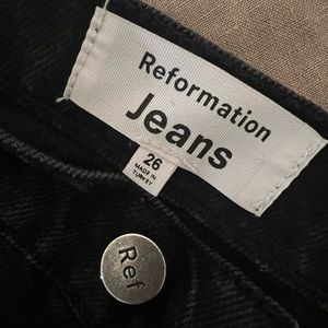 Reformation Cynthia High Rise Straight Jeans Black size 26